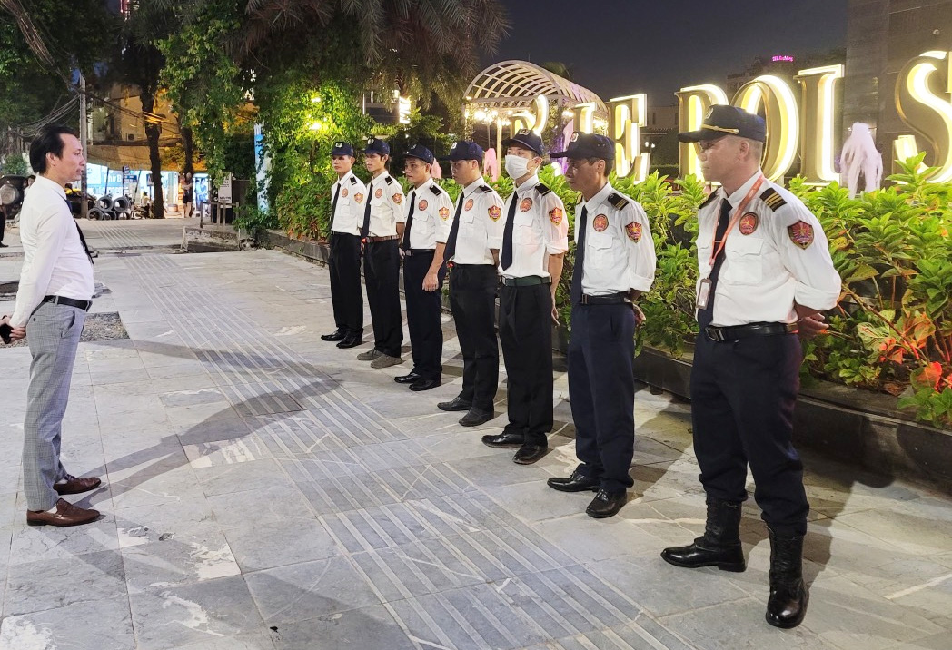 Samurai Việt Nam - Chuẩn mực bảo vệ kỷ luật nhật bản tại Hà Nội