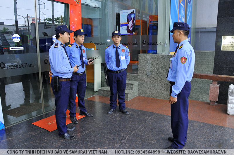 Bảo vệ ngân hàng