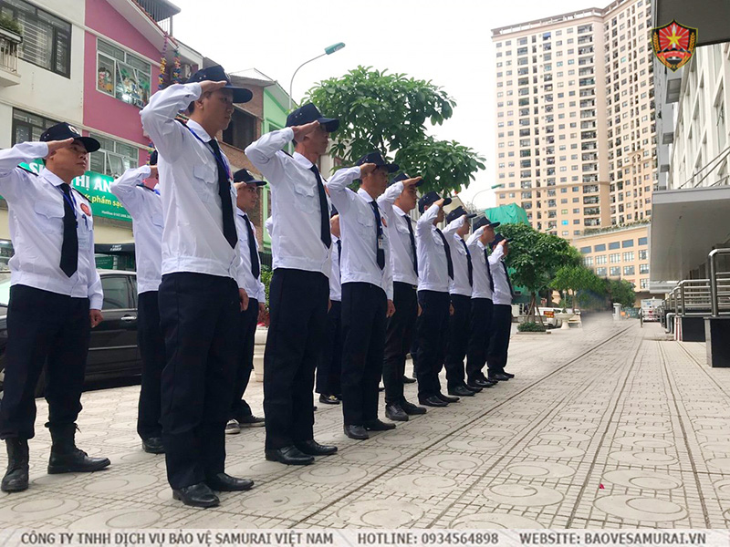 bảo vệ tòa nhà